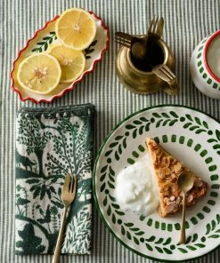 Mind The Gap Twill Stripe Green Table Cloth Les Jardins Royaux 10 Mind The Gap Twill Stripe Green Table Cloth Les Jardins Royaux