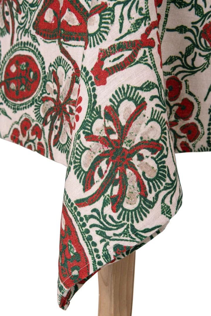 Mind The Gap Heirloom Table Cloth 4 Mind The Gap Heirloom Table Cloth