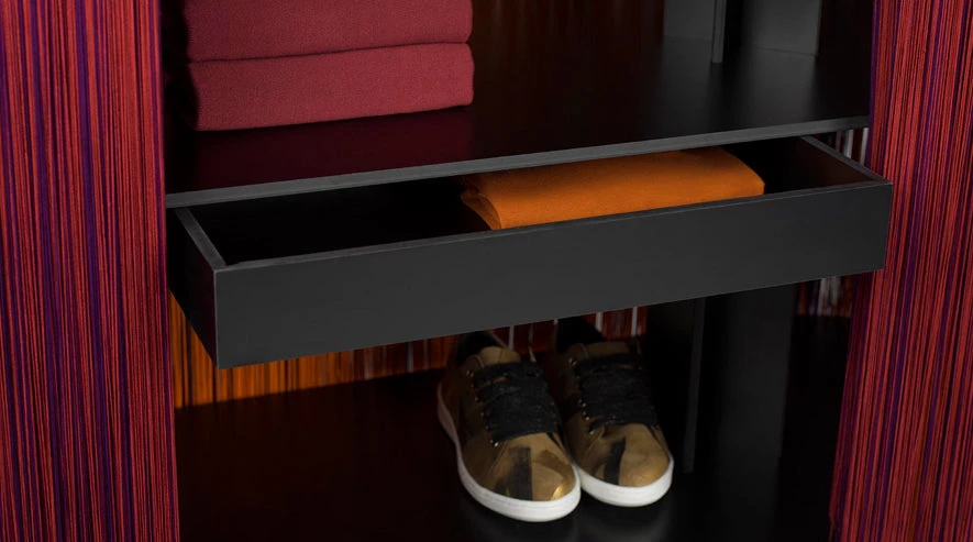 Alpaga Luxury Bar Cabinet Flamboyant Ibride 6 Alpaga Luxury Bar Cabinet Flamboyant Ibride