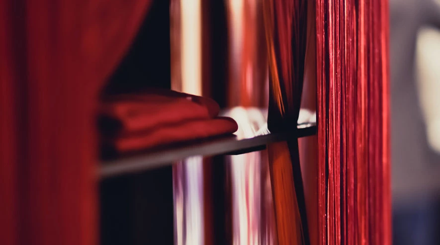 Alpaga Luxury Bar Cabinet Flamboyant Ibride 7 Alpaga Luxury Bar Cabinet Flamboyant Ibride