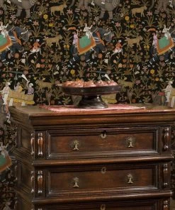 Mind The Gap Hindustan Anthracite Wallpaper