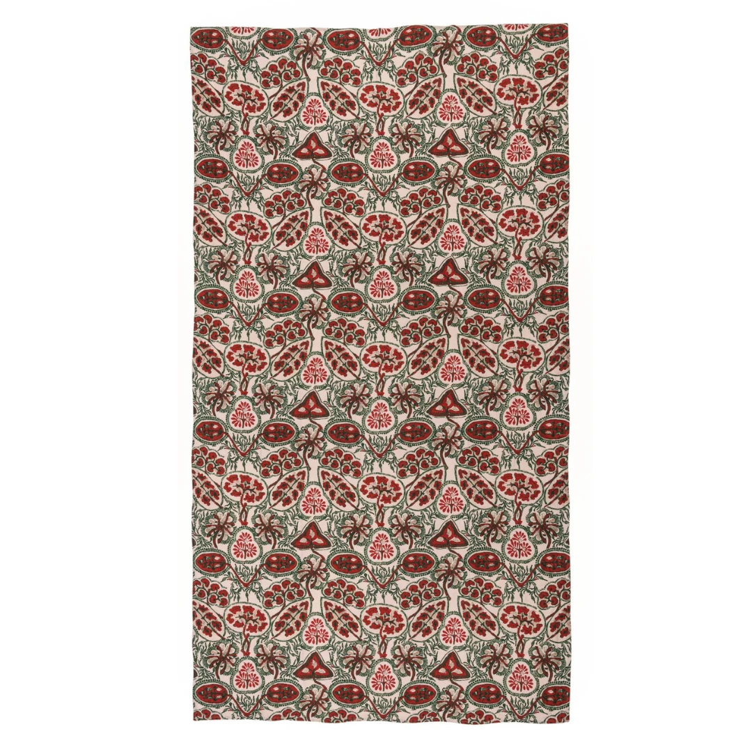 Mind The Gap Heirloom Table Cloth 3 Mind The Gap Heirloom Table Cloth