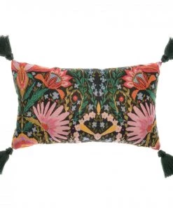 Mind The Gap New Woodstock Susie Q Cushion