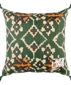 Mind The Gap Zold Linen Cushion